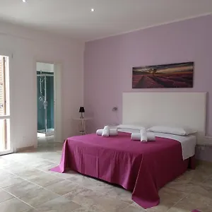 Homenza , San Vito Lo Capo Italia