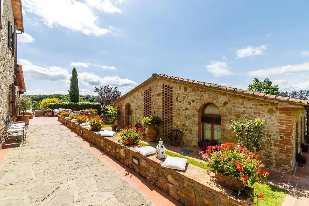 Tenuta Quadrifoglio Gambassi Terme Aparthotel